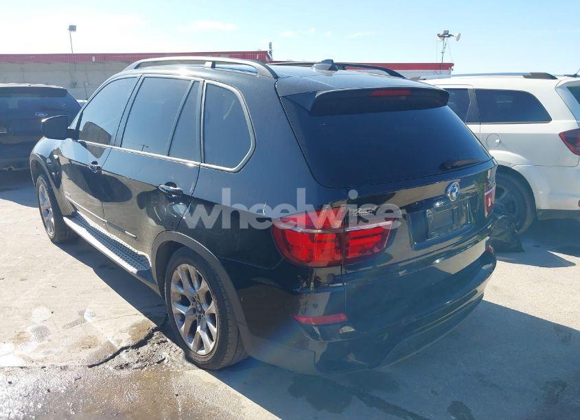 Photo 3 of 2012 Bmw X5 XDRIVE35I/XDRIVE35I PREMIUM/XDRIVE35I SPORT ACTIVITY (VIN 5UXZV4C57CL745661)