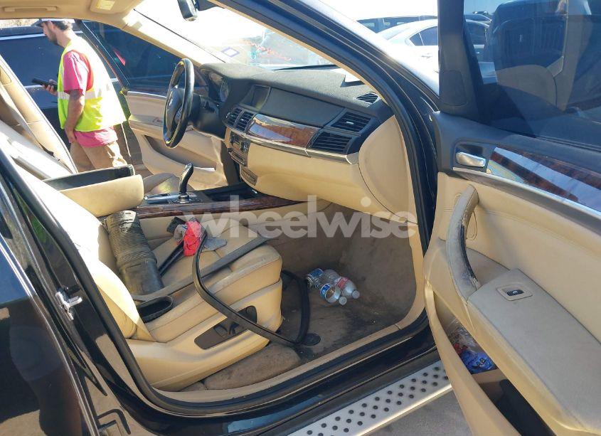 Photo 5 of 2012 Bmw X5 XDRIVE35I/XDRIVE35I PREMIUM/XDRIVE35I SPORT ACTIVITY (VIN 5UXZV4C57CL745661)