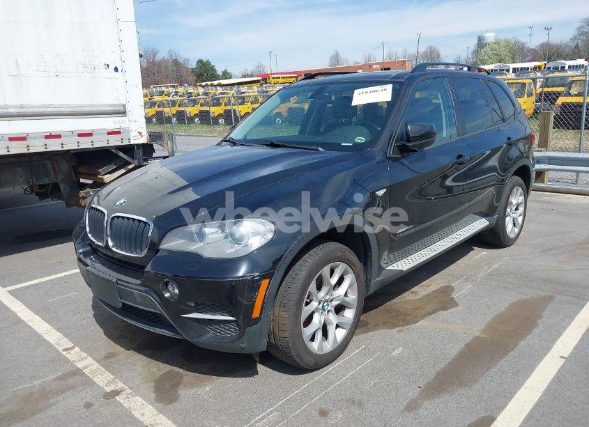 Photo 2 of 2012 Bmw X5 XDRIVE35I/XDRIVE35I PREMIUM/XDRIVE35I SPORT ACTIVITY (VIN 5UXZV4C57CL989424)