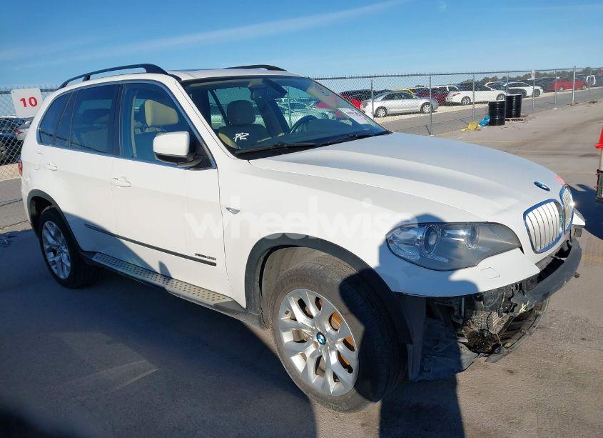 2013 Bmw X5 XDRIVE35I/XDRIVE35I PREMIUM/XDRIVE35I SPORT ACTIVITY (VIN 5UXZV4C57D0G56307) main photo