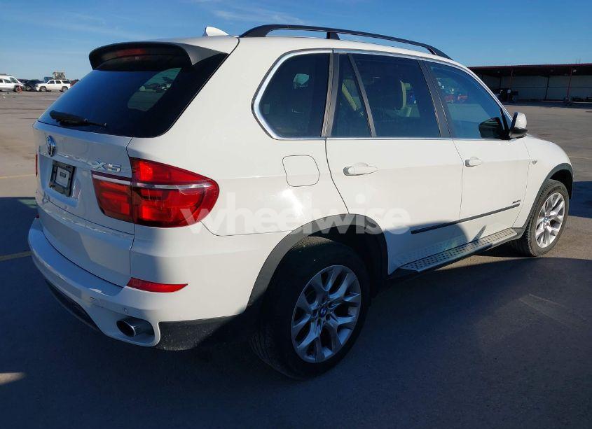 Photo 4 of 2013 Bmw X5 XDRIVE35I/XDRIVE35I PREMIUM/XDRIVE35I SPORT ACTIVITY (VIN 5UXZV4C57D0G56307)