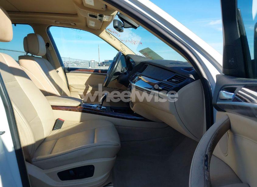 Photo 5 of 2013 Bmw X5 XDRIVE35I/XDRIVE35I PREMIUM/XDRIVE35I SPORT ACTIVITY (VIN 5UXZV4C57D0G56307)