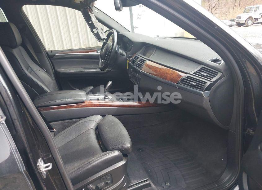 Photo 5 of 2013 Bmw X5 XDRIVE35I/XDRIVE35I PREMIUM/XDRIVE35I SPORT ACTIVITY (VIN 5UXZV4C57DL992812)