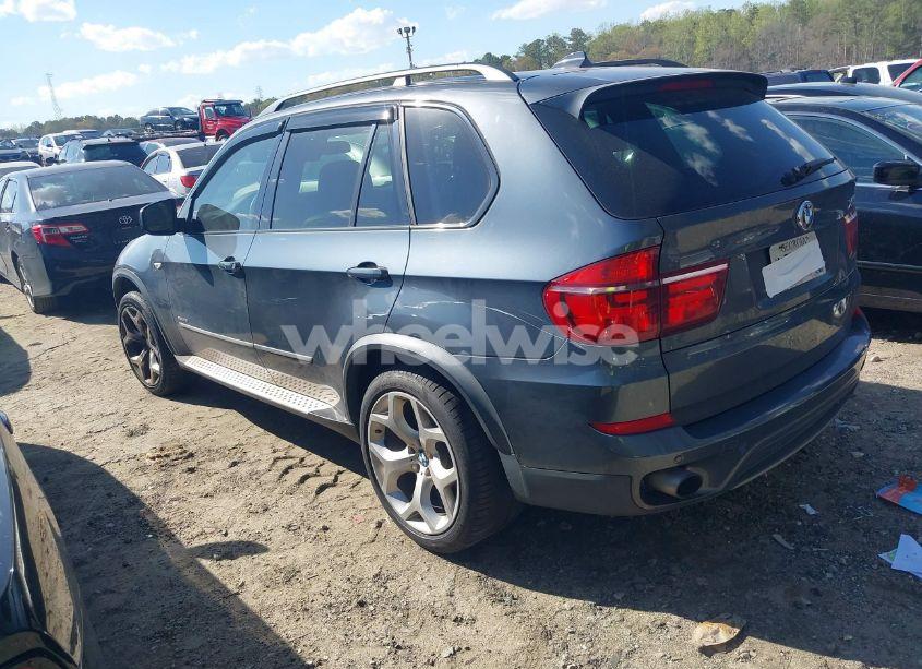 Photo 3 of 2011 Bmw X5 XDRIVE35I/XDRIVE35I PREMIUM/XDRIVE35I SPORT ACTIVITY (VIN 5UXZV4C58BL410570)