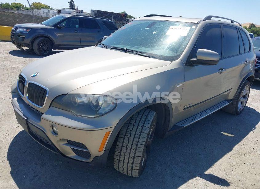 Photo 2 of 2011 Bmw X5 XDRIVE35I/XDRIVE35I PREMIUM/XDRIVE35I SPORT ACTIVITY (VIN 5UXZV4C59BL406723)