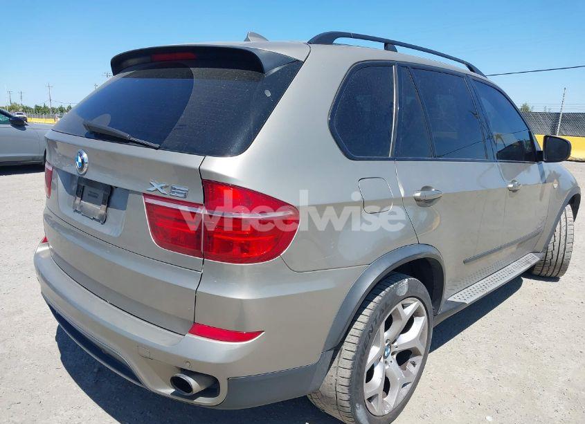 Photo 4 of 2011 Bmw X5 XDRIVE35I/XDRIVE35I PREMIUM/XDRIVE35I SPORT ACTIVITY (VIN 5UXZV4C59BL406723)