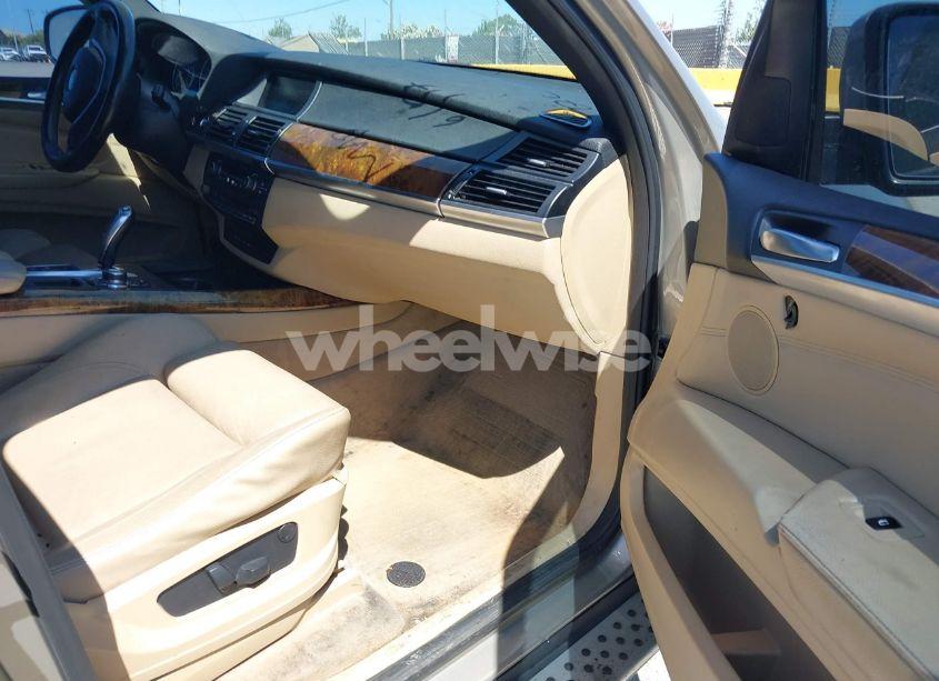 Photo 5 of 2011 Bmw X5 XDRIVE35I/XDRIVE35I PREMIUM/XDRIVE35I SPORT ACTIVITY (VIN 5UXZV4C59BL406723)