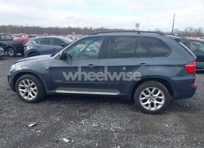 Photo 14 of 2011 Bmw X5 XDRIVE35I/XDRIVE35I PREMIUM/XDRIVE35I SPORT ACTIVITY (VIN 5UXZV4C59BL415034)
