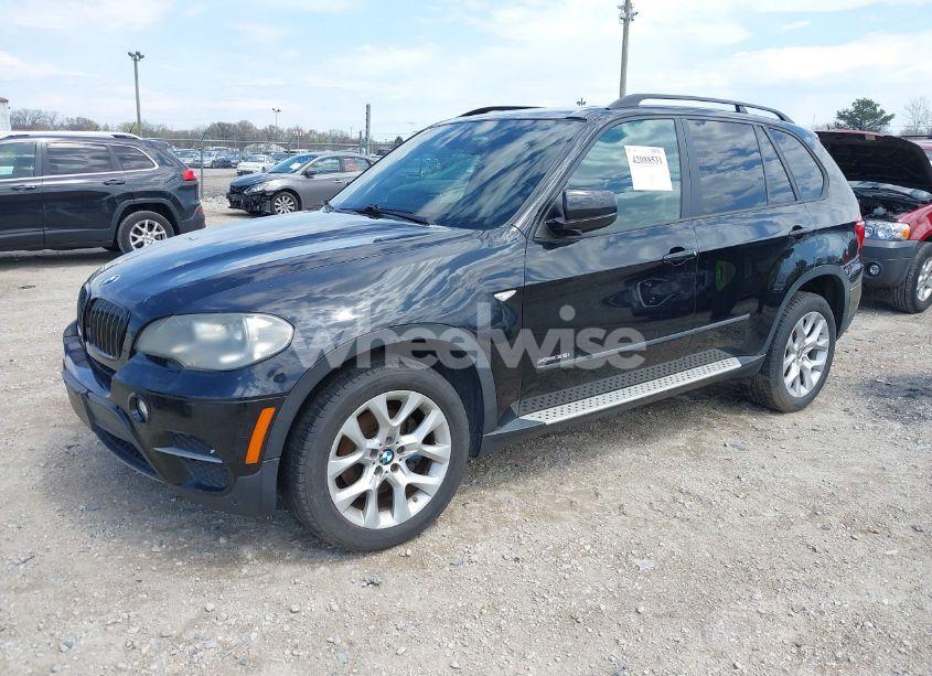 Photo 2 of 2012 Bmw X5 XDRIVE35I/XDRIVE35I PREMIUM/XDRIVE35I SPORT ACTIVITY (VIN 5UXZV4C59CL755396)