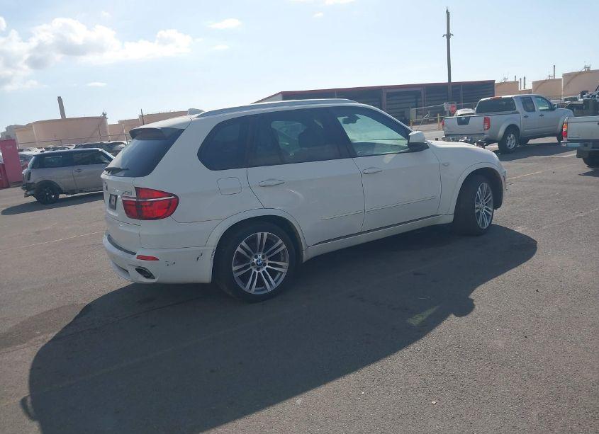 Photo 4 of 2012 Bmw X5 XDRIVE35I/XDRIVE35I PREMIUM/XDRIVE35I SPORT ACTIVITY (VIN 5UXZV4C59CL988906)