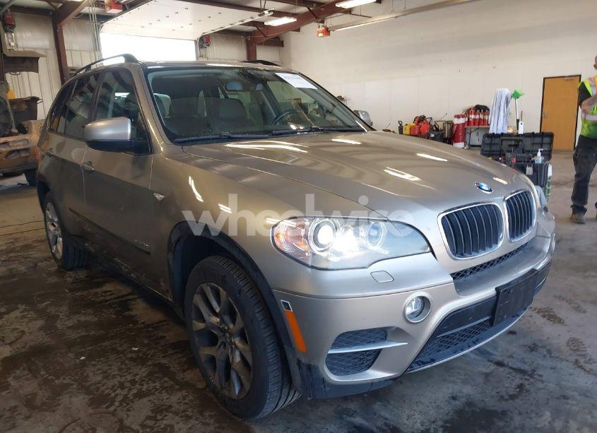 2012 Bmw X5 XDRIVE35I/XDRIVE35I PREMIUM/XDRIVE35I SPORT ACTIVITY (VIN 5UXZV4C59CL992065) main photo