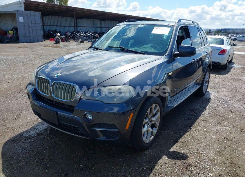 Photo 2 of 2013 Bmw X5 XDRIVE35I/XDRIVE35I PREMIUM/XDRIVE35I SPORT ACTIVITY (VIN 5UXZV4C59D0B07224)