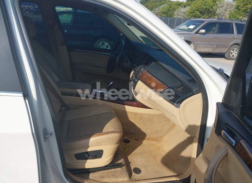 Photo 5 of 2013 Bmw X5 XDRIVE35I/XDRIVE35I PREMIUM/XDRIVE35I SPORT ACTIVITY (VIN 5UXZV4C59D0E04526)