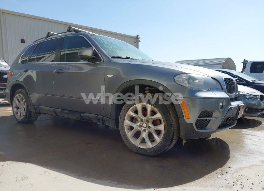 2013 Bmw X5 N/A (VIN 5UXZV4C59D0E08690) main photo