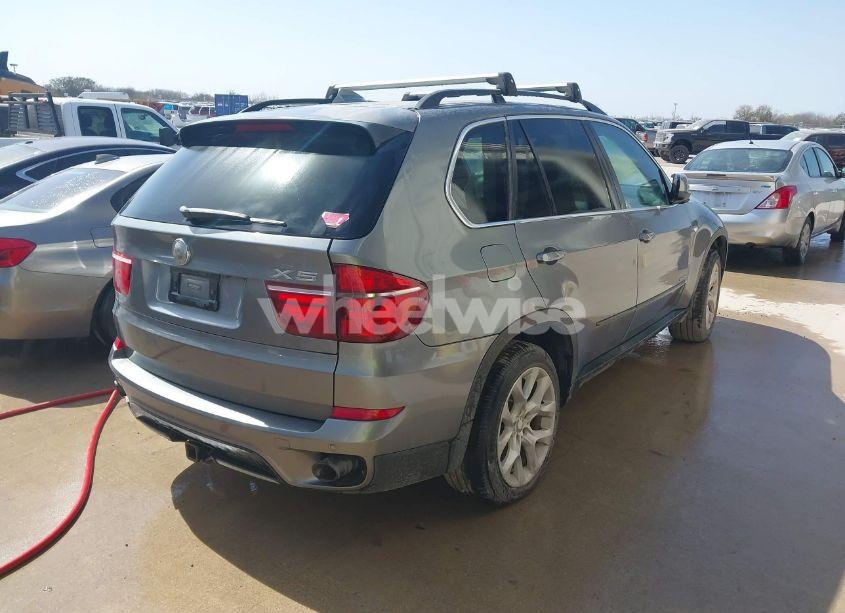 Photo 4 of 2013 Bmw X5 N/A (VIN 5UXZV4C59D0E08690)