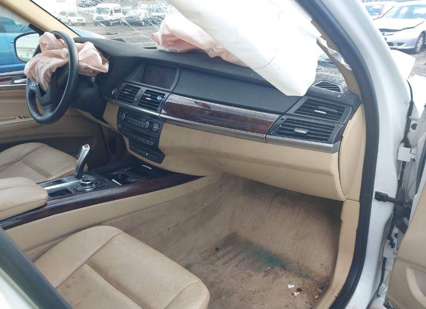 Photo 5 of 2011 Bmw X5 XDRIVE35I/XDRIVE35I PREMIUM/XDRIVE35I SPORT ACTIVITY (VIN 5UXZV4C5XBL411641)