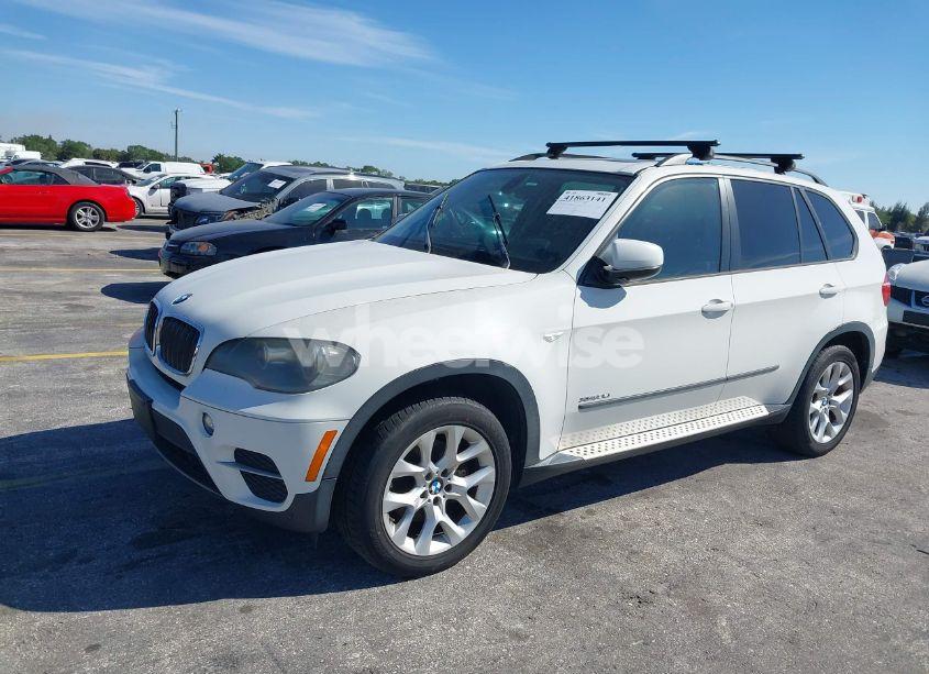Photo 2 of 2011 Bmw X5 XDRIVE35I/XDRIVE35I PREMIUM/XDRIVE35I SPORT ACTIVITY (VIN 5UXZV4C5XBL740100)