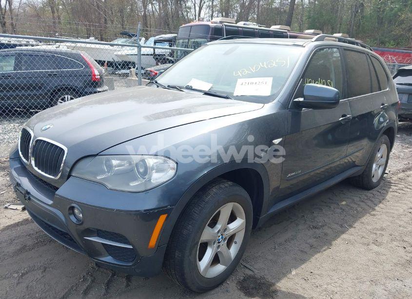Photo 2 of 2012 Bmw X5 XDRIVE35I/XDRIVE35I PREMIUM/XDRIVE35I SPORT ACTIVITY (VIN 5UXZV4C5XCL755553)