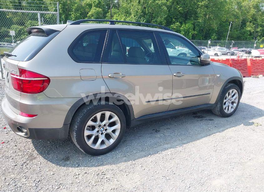 Photo 4 of 2012 Bmw X5 XDRIVE35I/XDRIVE35I PREMIUM/XDRIVE35I SPORT ACTIVITY (VIN 5UXZV4C5XCL761191)