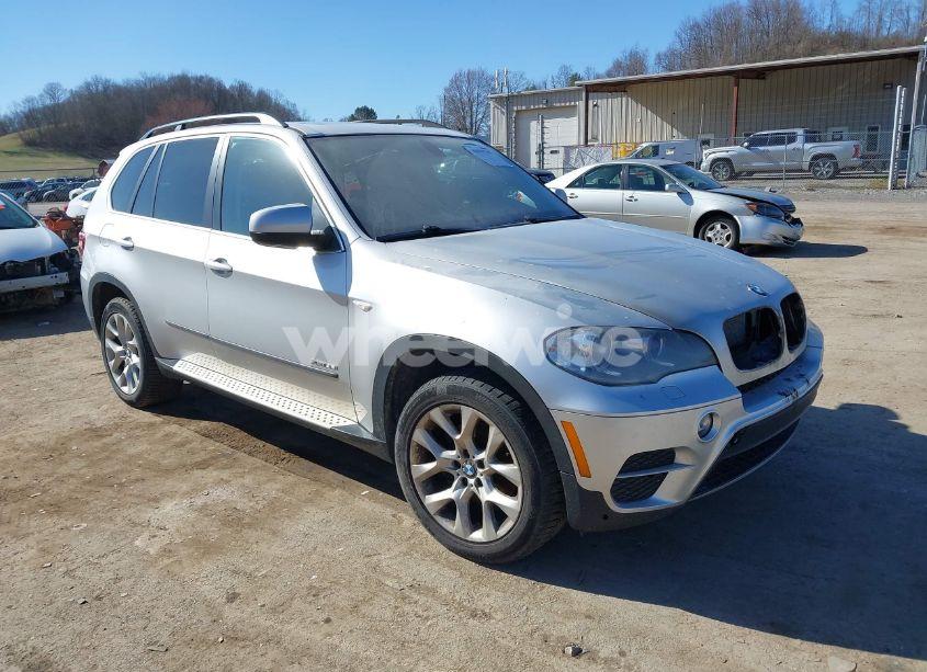 2013 Bmw X5 XDRIVE35I/XDRIVE35I PREMIUM/XDRIVE35I SPORT ACTIVITY (VIN 5UXZV4C5XD0B10004) main photo