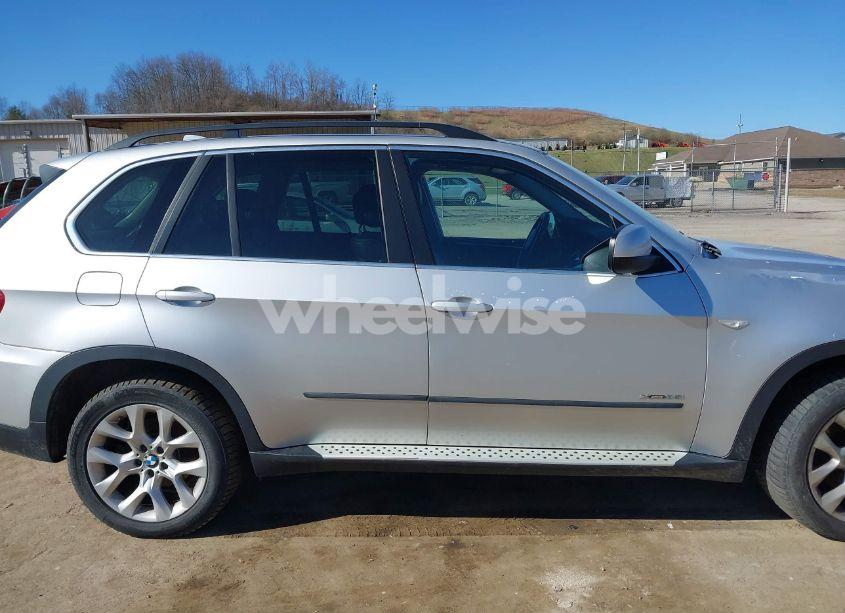Photo 14 of 2013 Bmw X5 XDRIVE35I/XDRIVE35I PREMIUM/XDRIVE35I SPORT ACTIVITY (VIN 5UXZV4C5XD0B10004)