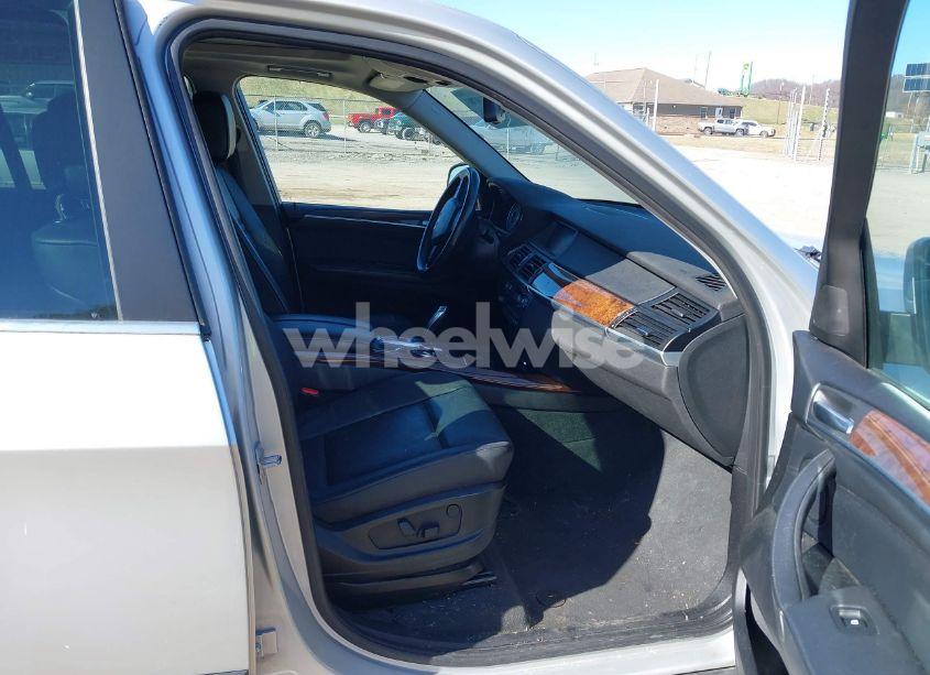 Photo 5 of 2013 Bmw X5 XDRIVE35I/XDRIVE35I PREMIUM/XDRIVE35I SPORT ACTIVITY (VIN 5UXZV4C5XD0B10004)