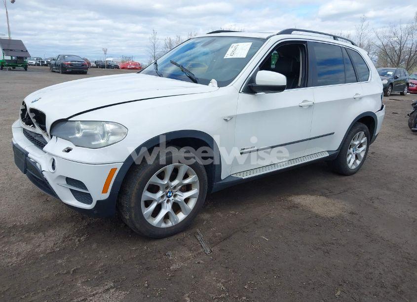 Photo 2 of 2013 Bmw X5 N/A (VIN 5UXZV4C5XD0B17793)