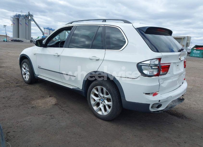 Photo 3 of 2013 Bmw X5 N/A (VIN 5UXZV4C5XD0B17793)