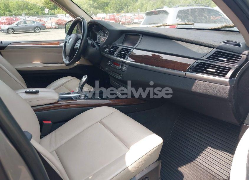 Photo 5 of 2013 Bmw X5 XDRIVE35I/XDRIVE35I PREMIUM/XDRIVE35I SPORT ACTIVITY (VIN 5UXZV4C5XD0E03918)