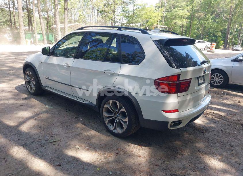 Photo 3 of 2012 Bmw X5 XDRIVE50I (VIN 5UXZV8C50CL424715)