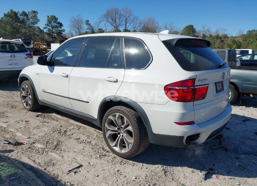 Photo 3 of 2011 Bmw X5 XDRIVE50I (VIN 5UXZV8C52BL421670)