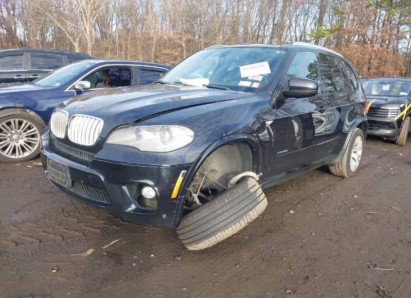 Photo 2 of 2013 Bmw X5 XDRIVE50I (VIN 5UXZV8C52D0C14820)