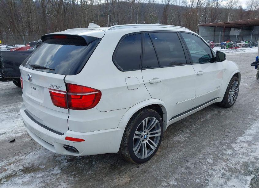 Photo 4 of 2011 Bmw X5 XDRIVE50I (VIN 5UXZV8C54BL417541)
