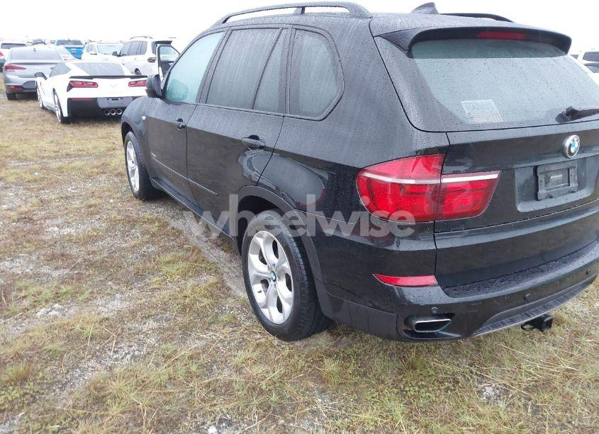 Photo 3 of 2011 Bmw X5 XDRIVE50I (VIN 5UXZV8C54BL420746)
