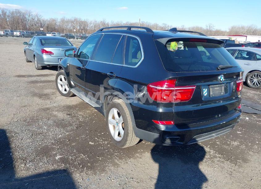 Photo 3 of 2011 Bmw X5 XDRIVE50I (VIN 5UXZV8C56BL421106)