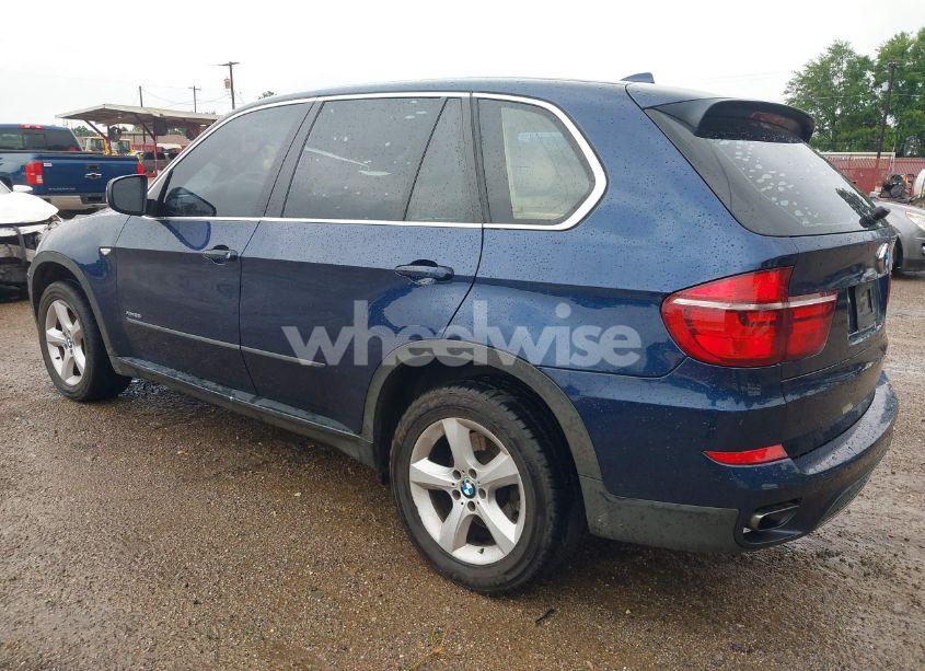 Photo 3 of 2011 Bmw X5 XDRIVE50I (VIN 5UXZV8C57BL417856)