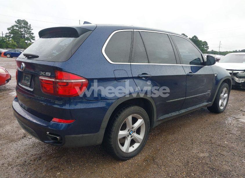 Photo 4 of 2011 Bmw X5 XDRIVE50I (VIN 5UXZV8C57BL417856)
