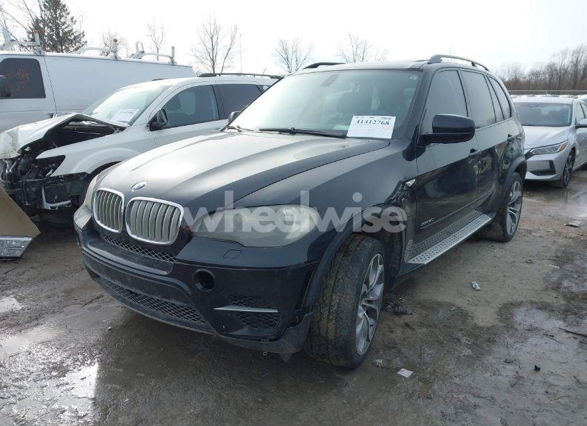 Photo 2 of 2011 Bmw X5 XDRIVE50I (VIN 5UXZV8C57BL422104)