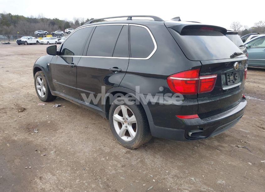Photo 3 of 2011 Bmw X5 XDRIVE50I (VIN 5UXZV8C57BLL67623)