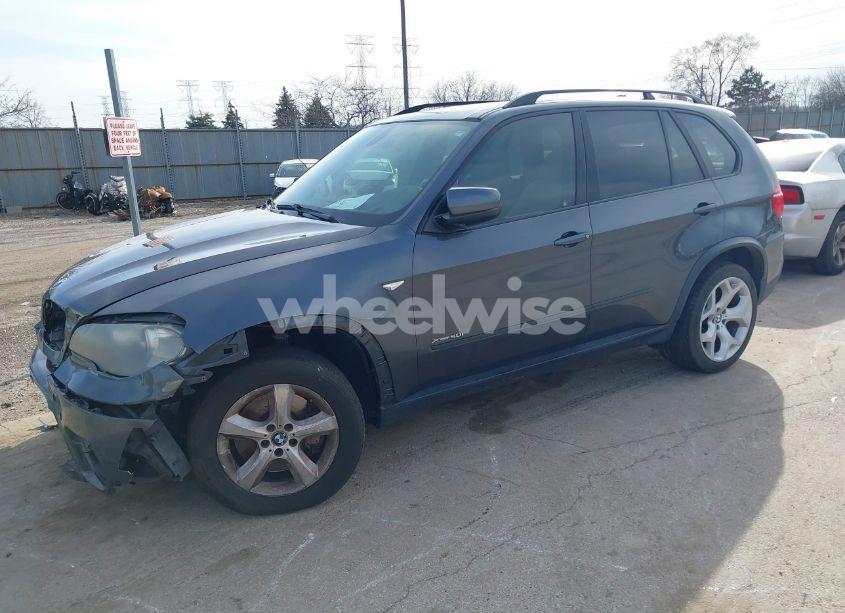 Photo 2 of 2011 Bmw X5 XDRIVE50I (VIN 5UXZV8C59BL421133)