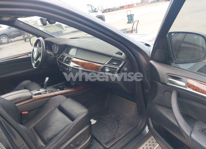 Photo 5 of 2012 Bmw X5 XDRIVE50I (VIN 5UXZV8C5XCL423331)