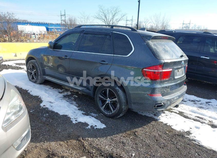 Photo 3 of 2013 Bmw X5 XDRIVE50I (VIN 5UXZV8C5XDL898687)