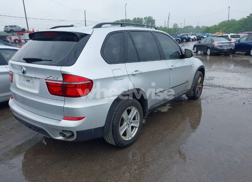 Photo 4 of 2011 Bmw X5 XDRIVE35D (VIN 5UXZW0C50BL660634)