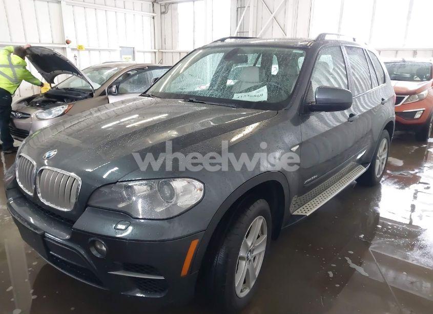 Photo 2 of 2012 Bmw X5 XDRIVE35D (VIN 5UXZW0C50CL674650)