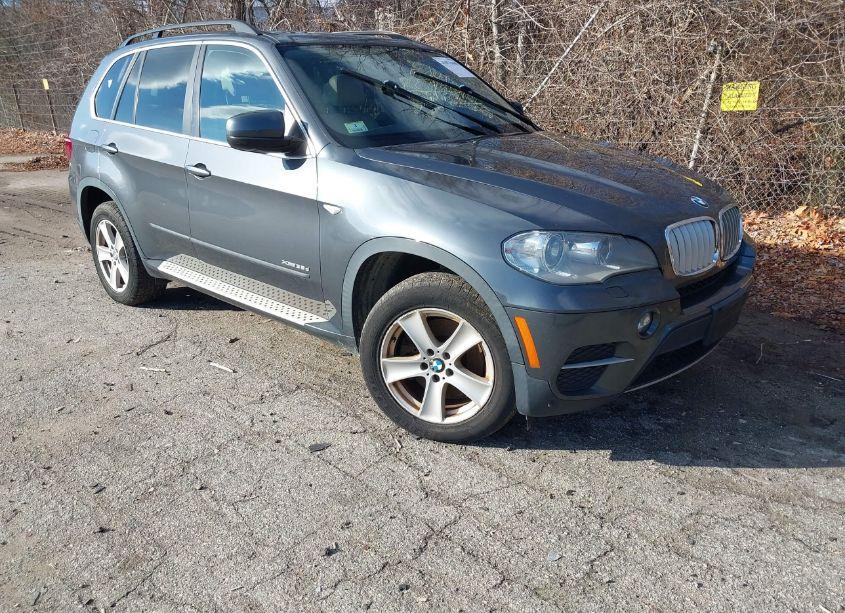 2013 Bmw X5 XDRIVE35D (VIN 5UXZW0C51D0B93103) main photo