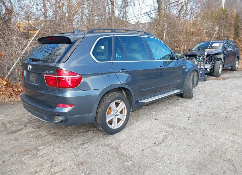 Photo 4 of 2013 Bmw X5 XDRIVE35D (VIN 5UXZW0C51D0B93103)