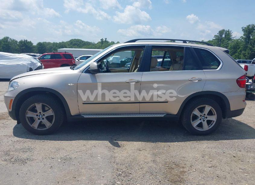 Photo 15 of 2013 Bmw X5 XDRIVE35D (VIN 5UXZW0C52D0B95023)