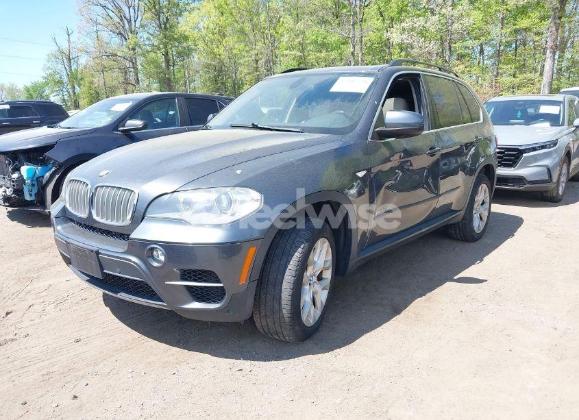 Photo 2 of 2013 Bmw X5 XDRIVE35D (VIN 5UXZW0C53D0B90719)