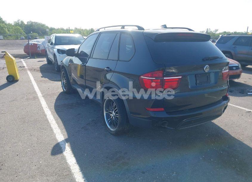 Photo 3 of 2012 Bmw X5 XDRIVE35D (VIN 5UXZW0C56CL668335)