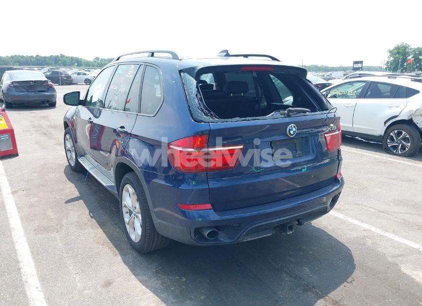 Photo 3 of 2012 Bmw X5 XDRIVE35D (VIN 5UXZW0C58CL666201)